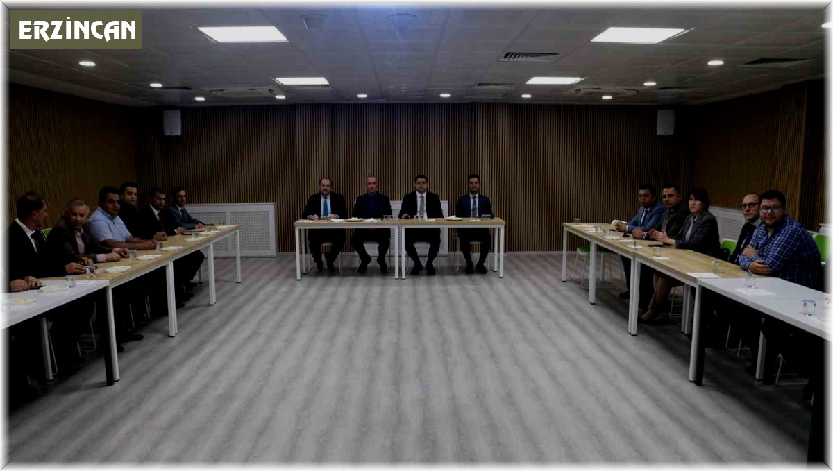 Erzincan'da tulum peyniri üzerine toplantı düzenlendi