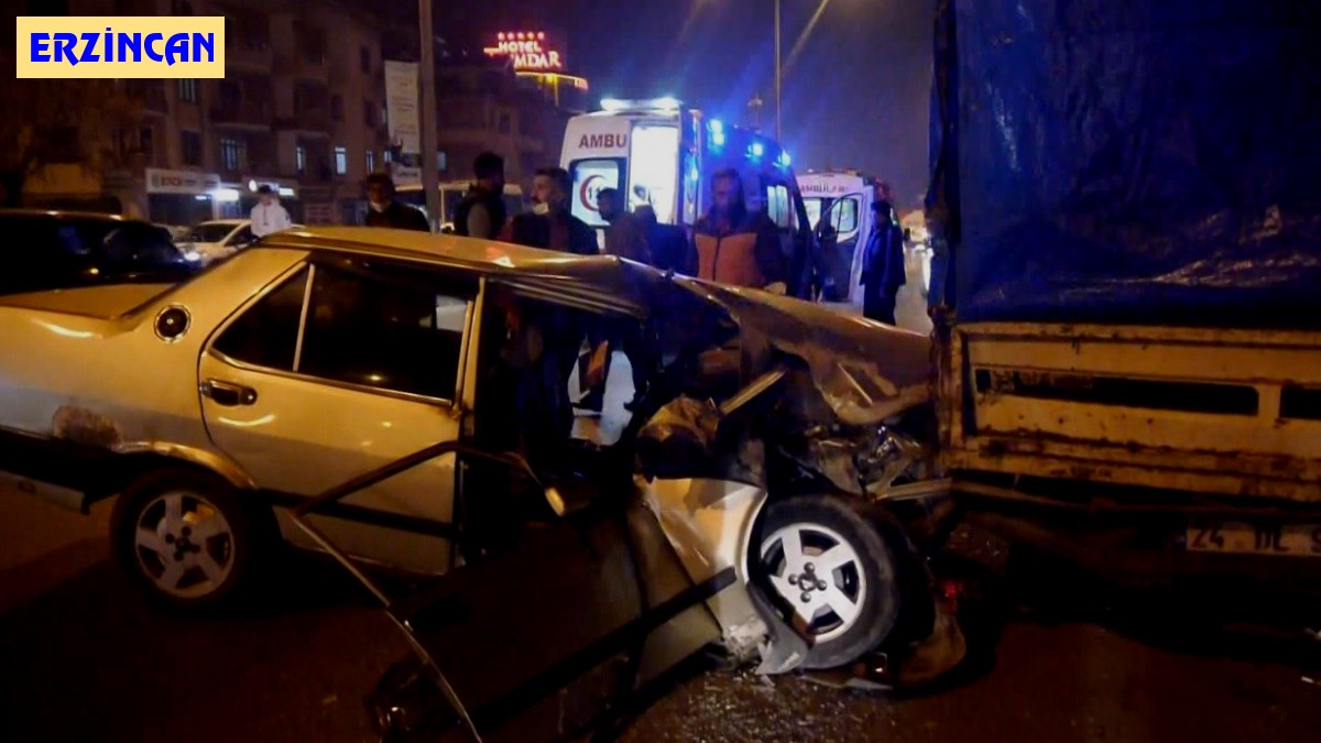 Erzincan'da zincirleme kaza: 1'i ağır 2 yaralı