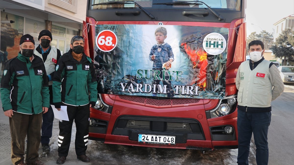 Erzincan'dan Suriye'ye 26 ton gıda, giyecek ve yakacak yardımı gönderildi