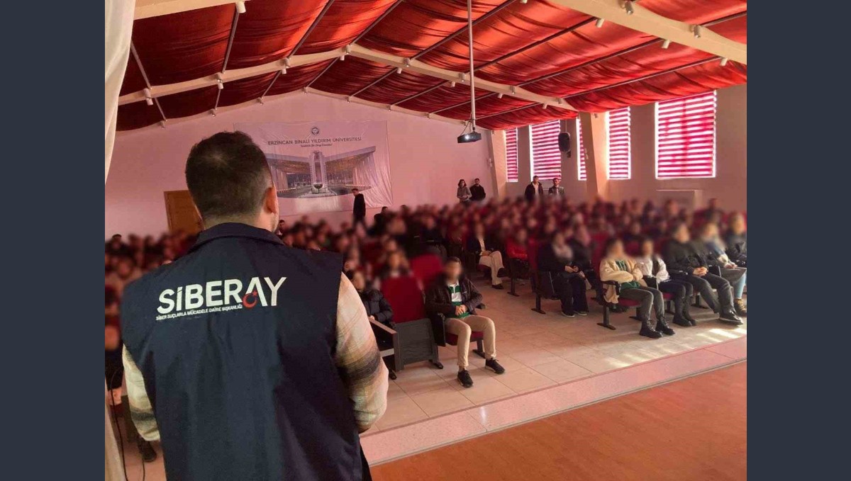 Erzincan Emniyeti'nden siber güvenlik eğitimi