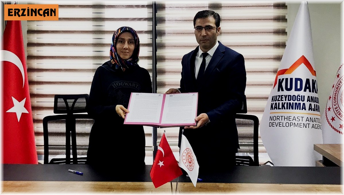 Erzincan'ın meyveleri Türkiye'nin şerbetlerine dönüşüyor