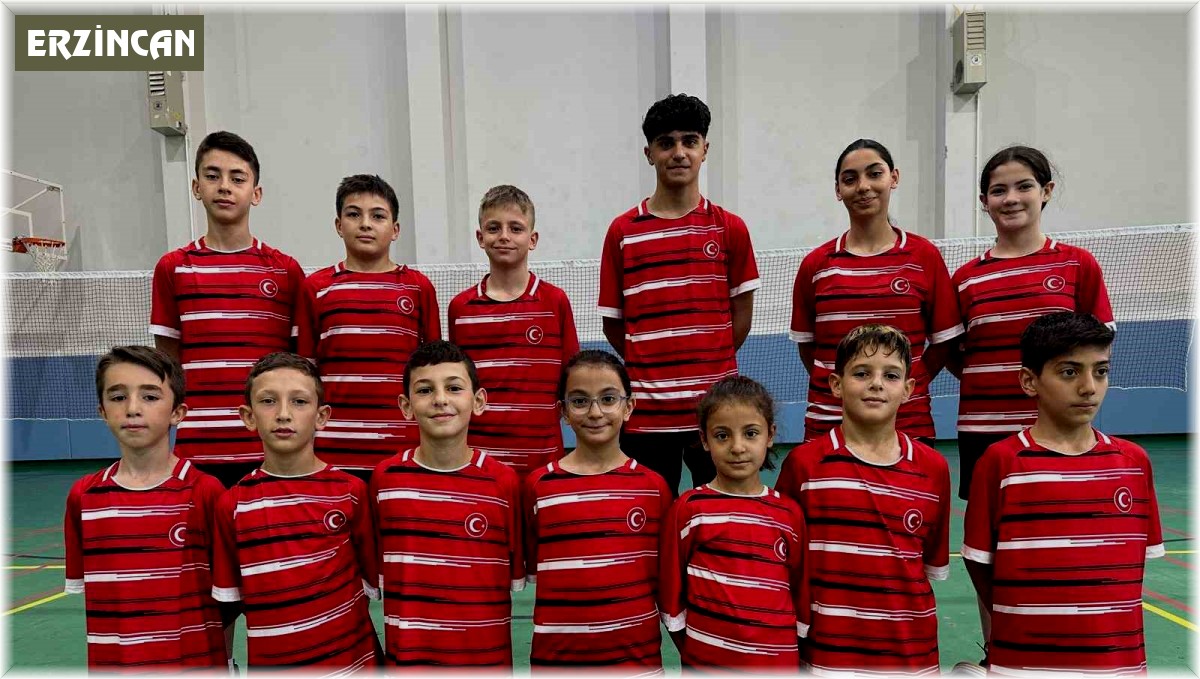 Erzincan'ın minik badmintoncuları milli takıma davet edildi