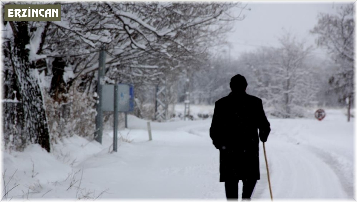 Erzincan'ın yüksek kesimlerinde aralıklı kar yağışı bekleniyor