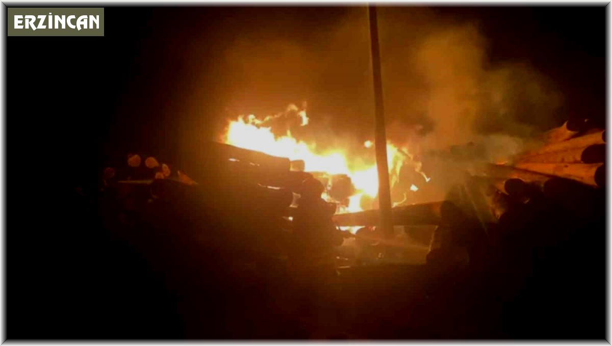 Erzincan Keresteciler Sitesinde çıkan yangın söndürüldü