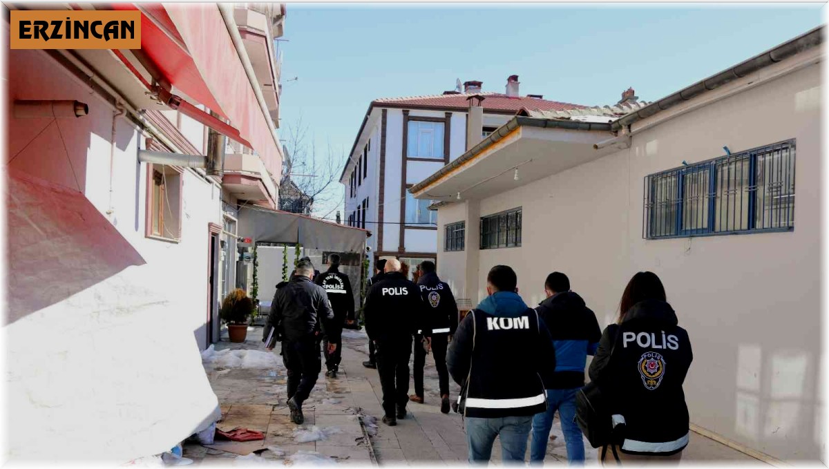 Erzincan polisinden "Güvenli Eğitim Uygulaması"