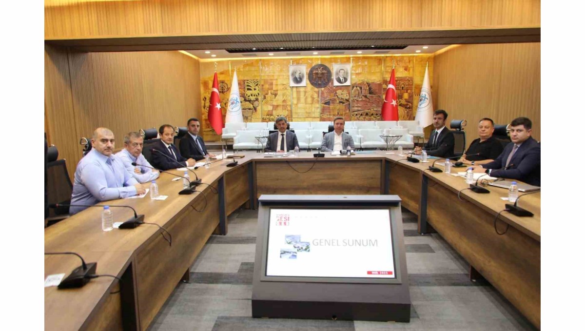 Erzincan TDİ Besi OSB'de Yönetim Kurulu Toplantısı
