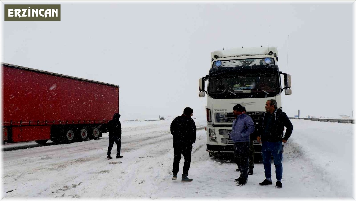 Erzincan ve Erzurum'un yüksek kesimlerinde kar yağışı bekleniyor