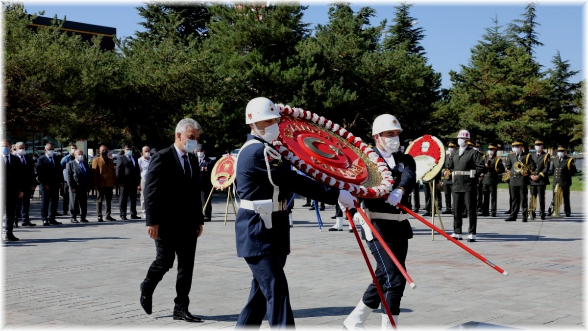 Erzincan’da 19 Eylül Gaziler Günü törenle kutlandı
