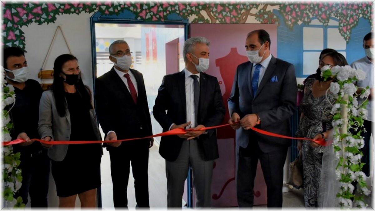 Erzincan’da “Yaşam ve Beceri Atölyesi” açılışı yapıldı