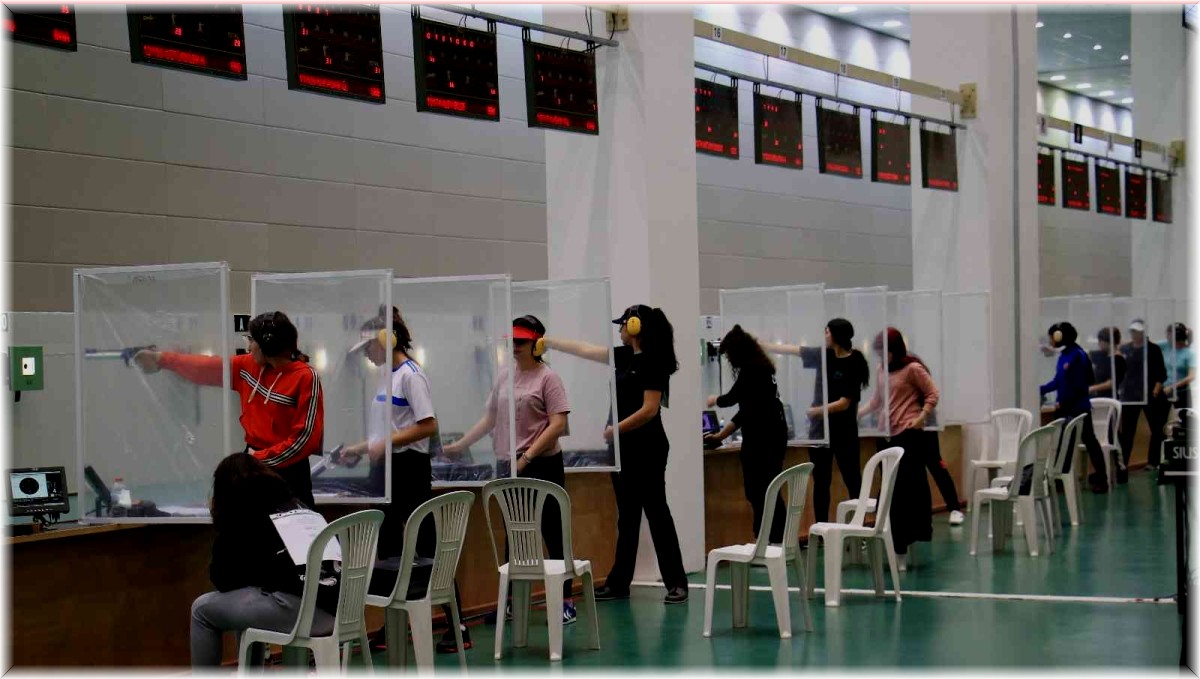 Erzincanlı atıcılardan Havalı Silahlar Cumhuriyet Kupasında dereceler