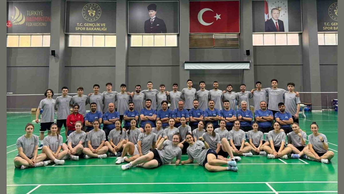 Erzincanlı badmintoncular uluslararası maçlara katılmak için kampa girdi