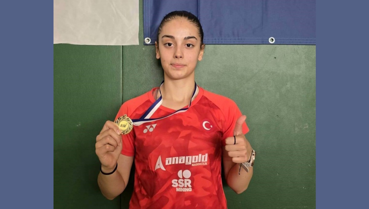 Erzincanlı milli sporcu badmintonda şampiyon oldu