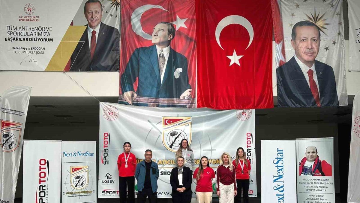 Erzincanlı sporcular Havalı Silahlar Coşkun Abiş Kupası'ndan derecelerle döndü