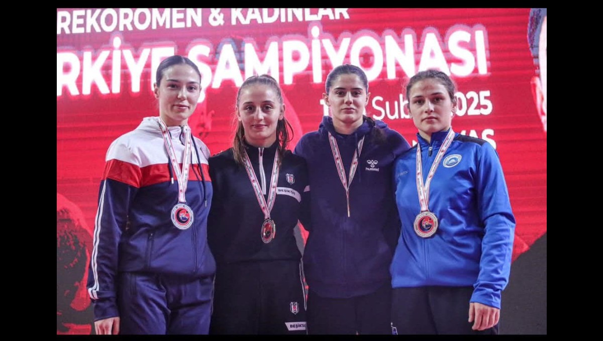 Erzincanlı sporcular Türkiye Şampiyonasından madalya ile döndü