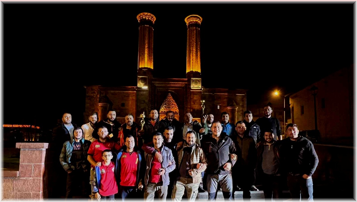 Erzurum'a 2 kupayla döndüler