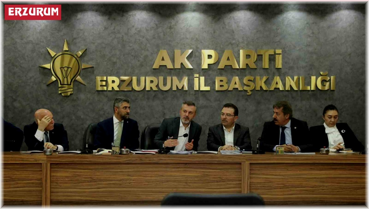 Erzurum AK Parti'de seçim zirvesi