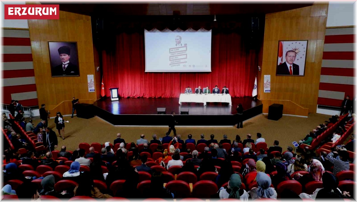 Erzurum'da "100. Yılında Türkiye Cumhuriyeti" sempozyumu başladı