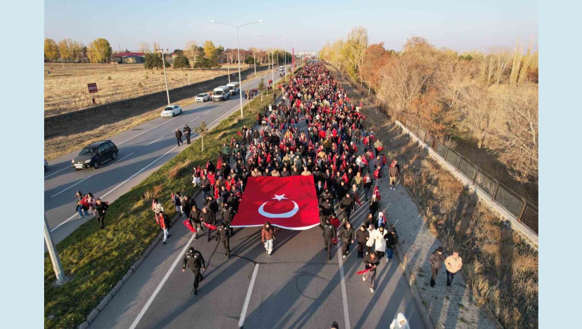 Erzurum'da 148 yıl önceki kahramanlık ruhu bir kez daha yaşatıldı