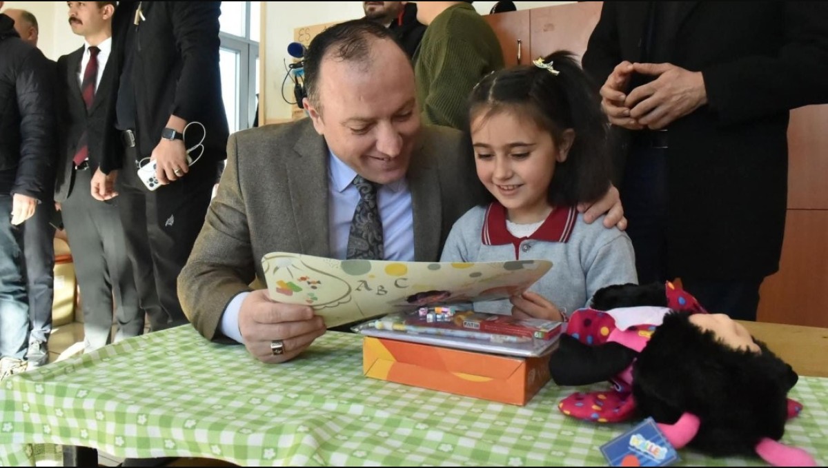 Erzurum'da 160 bin 984 öğrenci için tatil zili çaldı