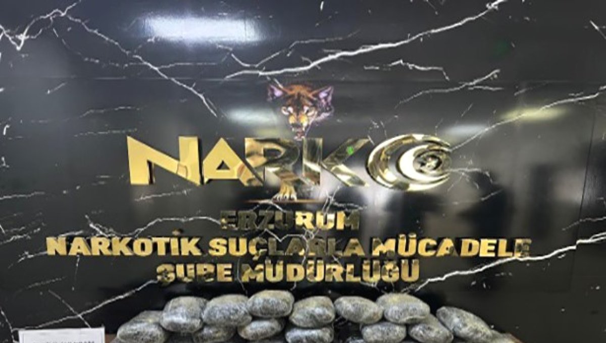 Erzurum'da 23 kilo skunk ve 11 kilo metamfetamin ele geçirildi