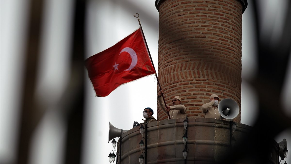 Erzurum'da 'Allahuekber Şehitleri' anıldı