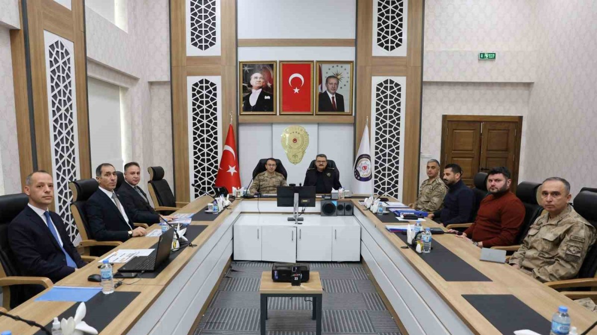 Erzurum'da 'Aranan Şahıslar' zirvesi