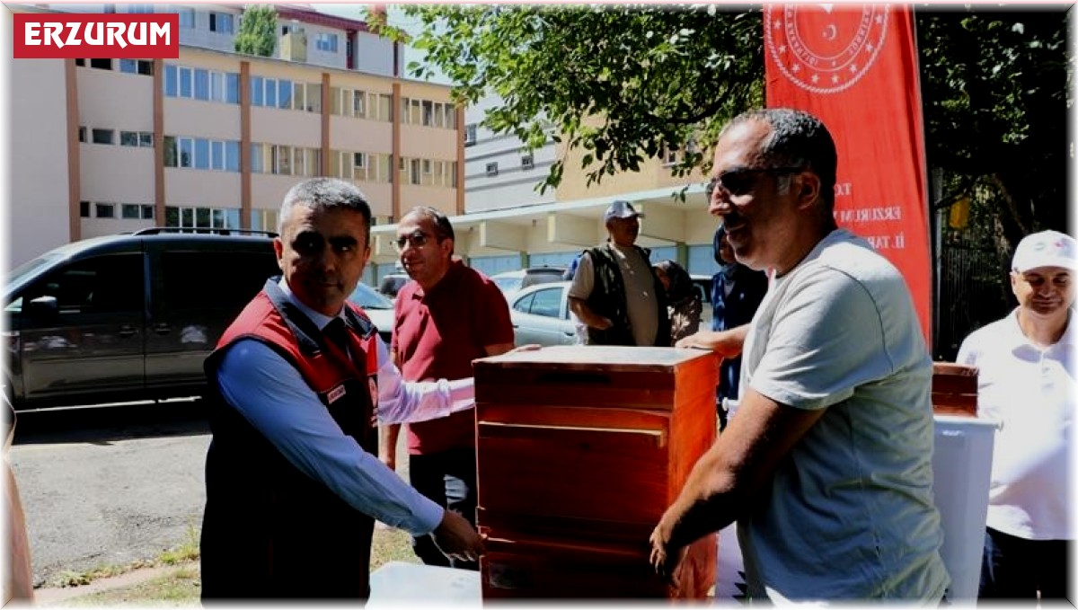 Erzurum'da arıcılık sektörü gelişiyor