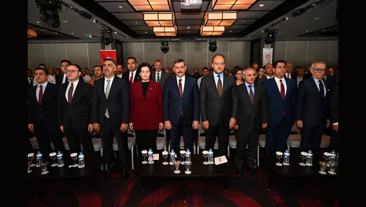 Erzurum'da "Binalarda Enerji Verimliliği" masaya yatırıldı