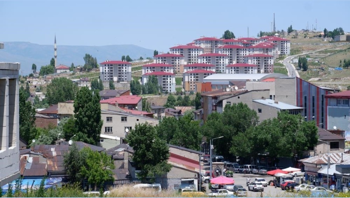 Erzurum'da bir ayda binden fazla konut satıldı