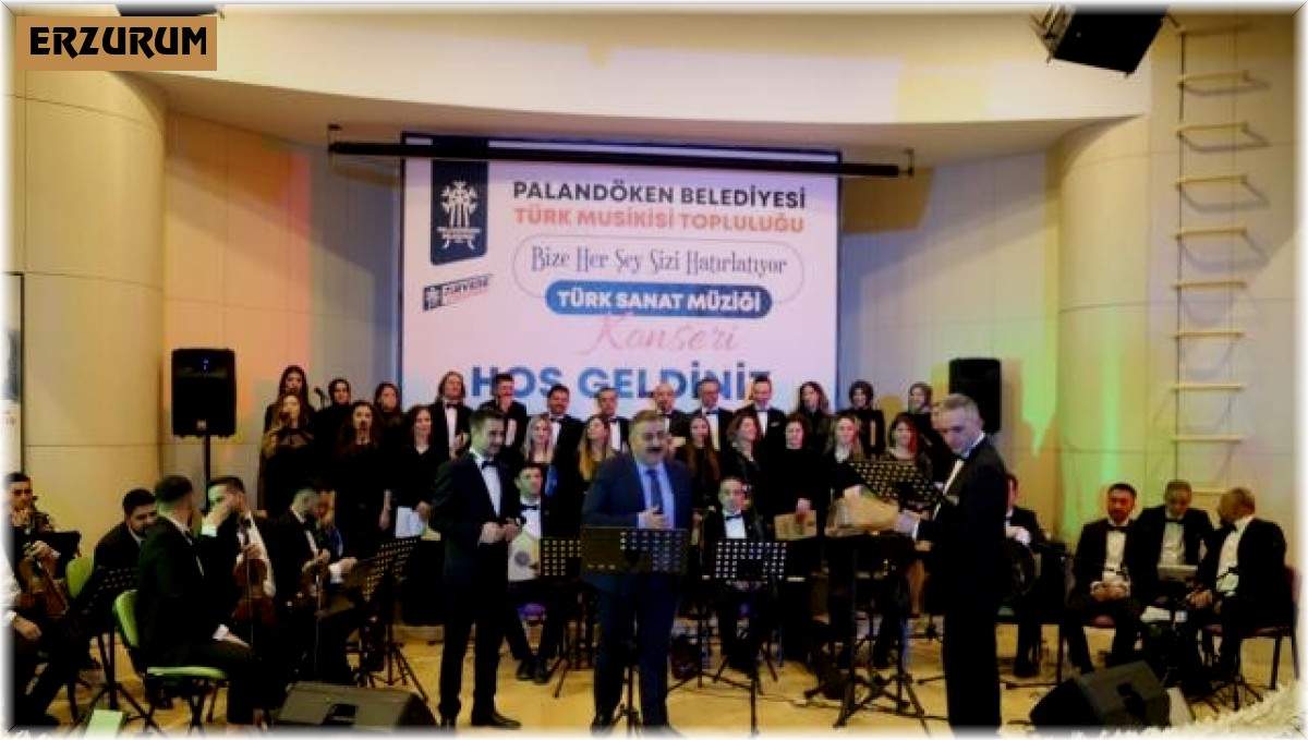 Erzurum'da "Bize her şey sizi hatırlatıyor" konseri yoğun ilgi gördü