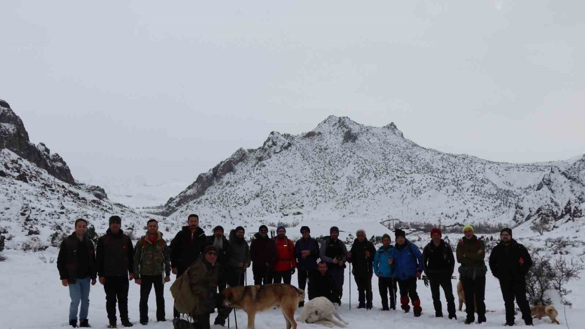 Erzurum'da doğaseverler yaban hayatını unutmadılar