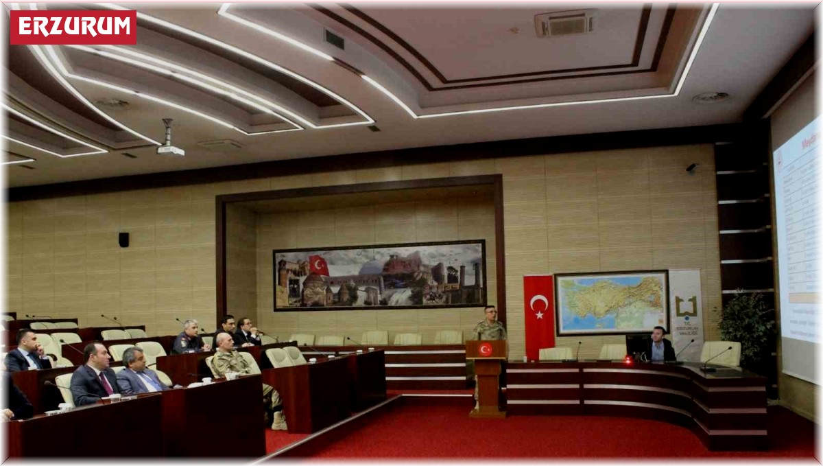 Erzurum'da eğitim tedbirleri ve okul güvenliği toplantısı yapıldı