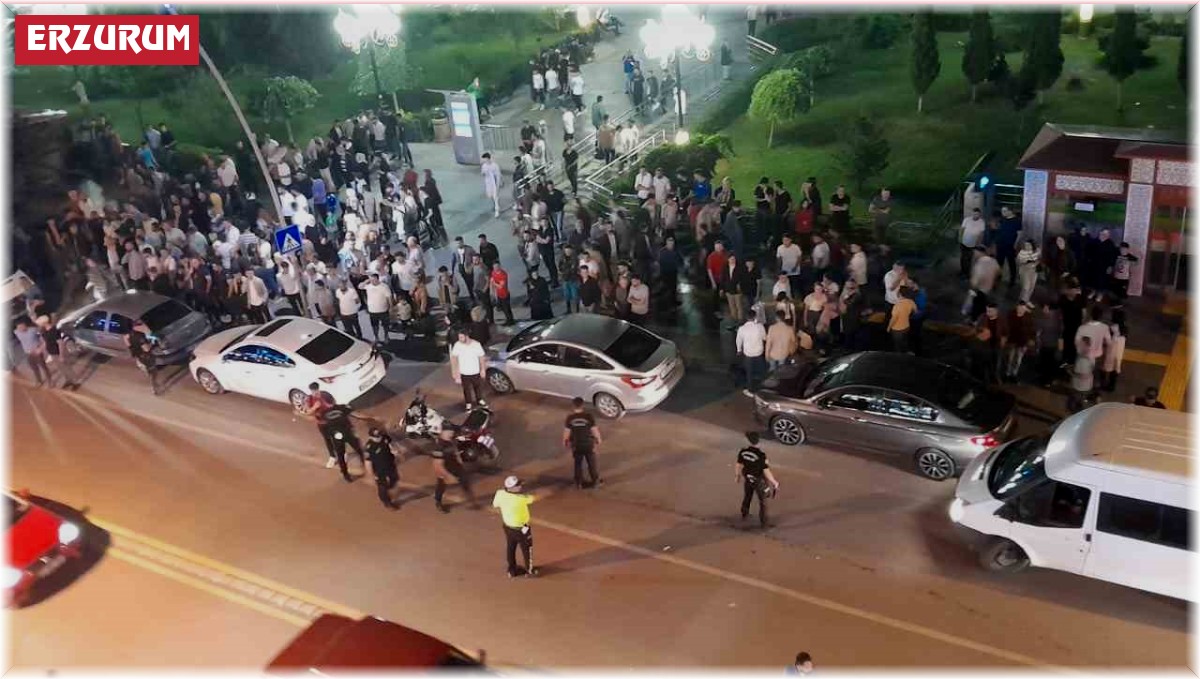 Erzurum'da faytoncular yol kapattı, ortalık bir anda savaş alanına döndü