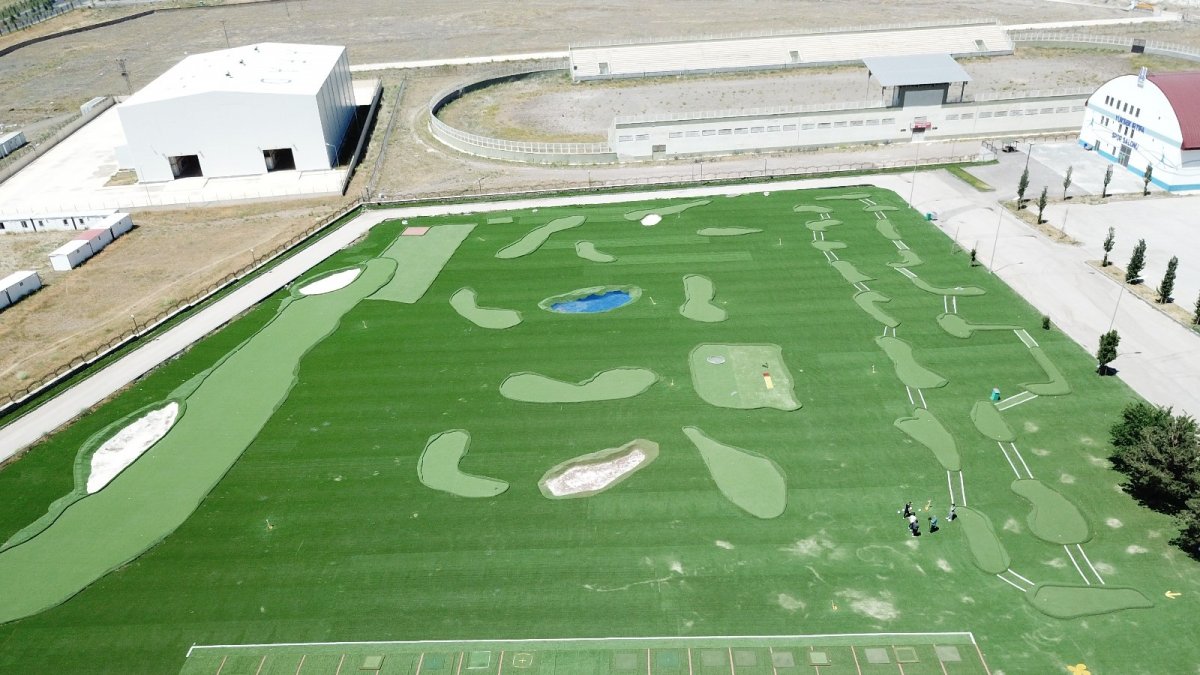 Erzurum'da Futgolf sahası yapıldı