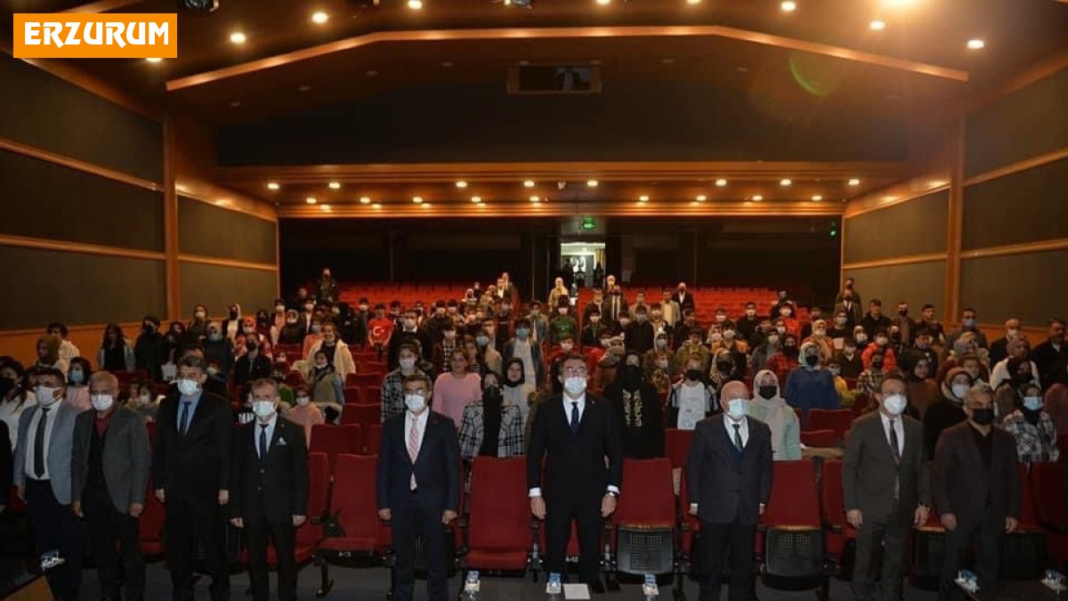 Erzurum'da 'Her Çocuk Özeldir' programı düzenlendi