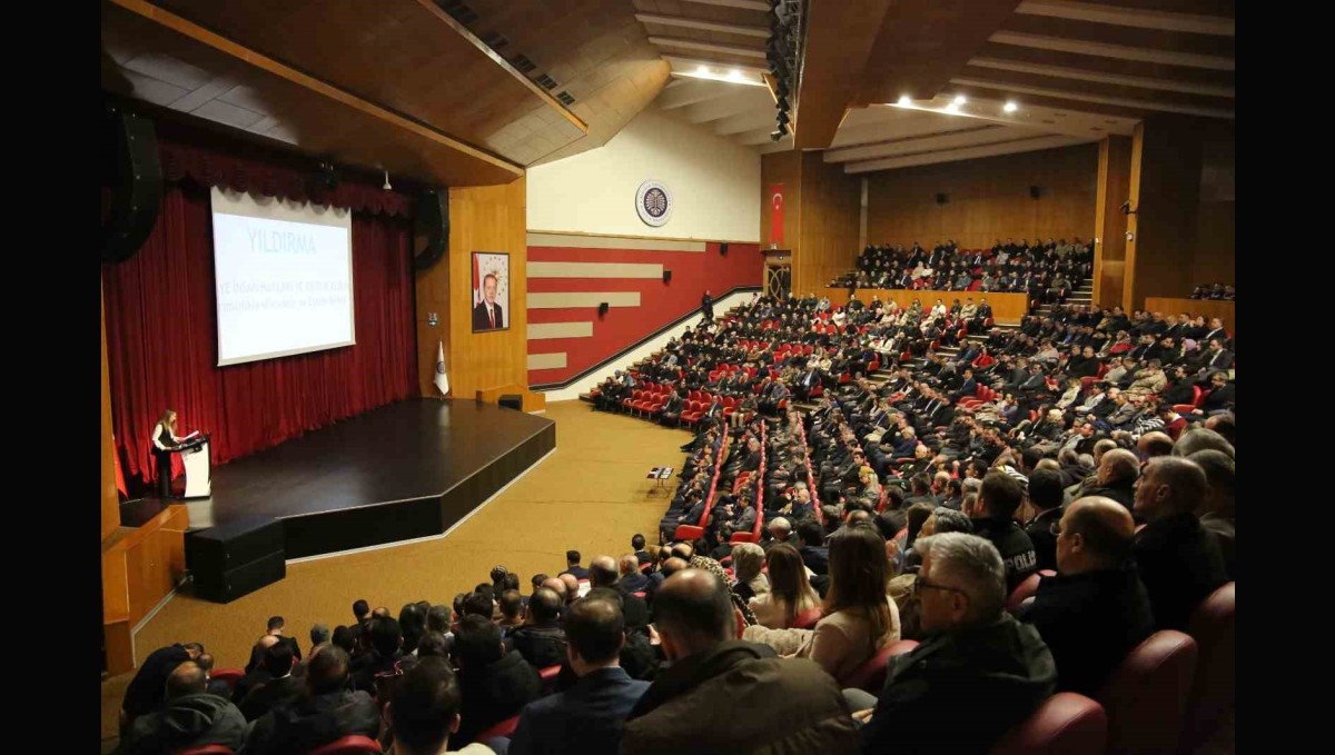 Erzurum'da hizmet içi eğitimler devam ediyor
