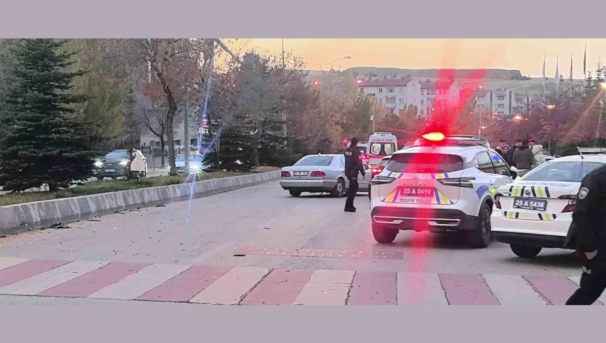 Erzurum'da iki otomobil çarpıştı: 3 yaralı