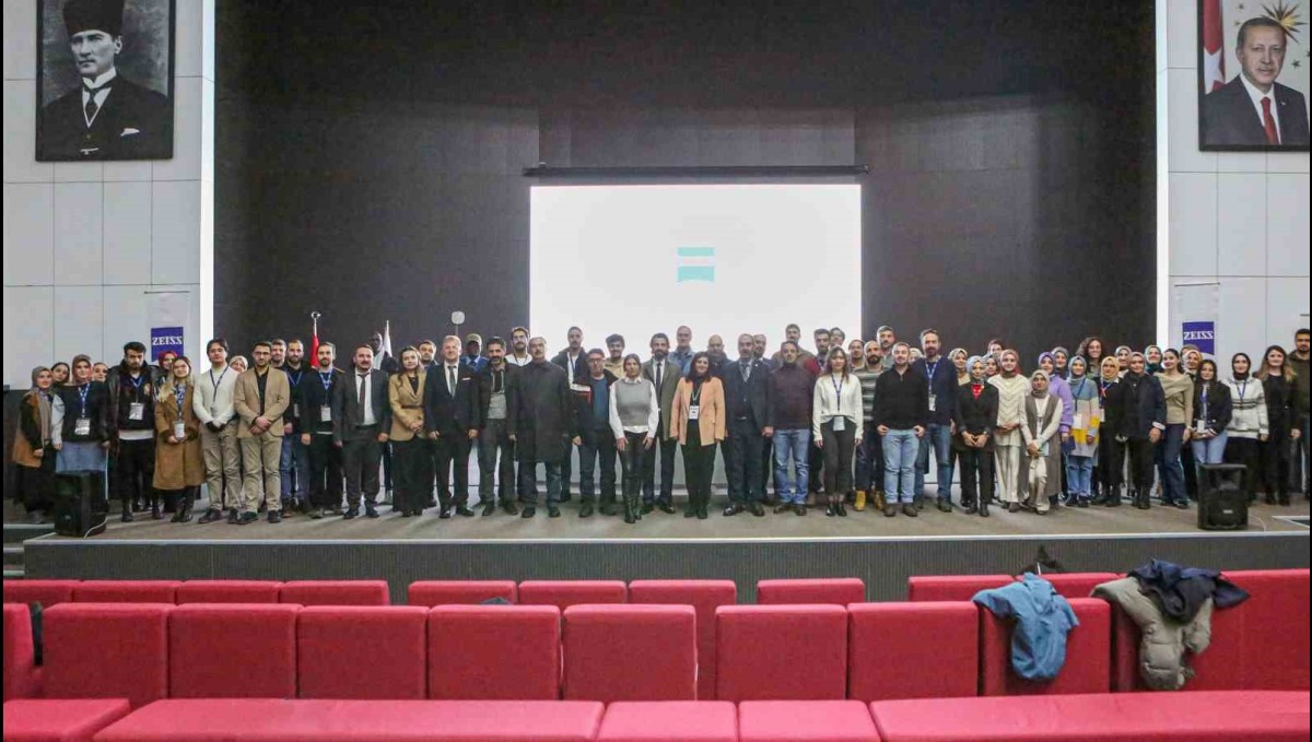 Erzurum'da "İleri Mikroskop Teknikleri" çalıştayı düzenlendi