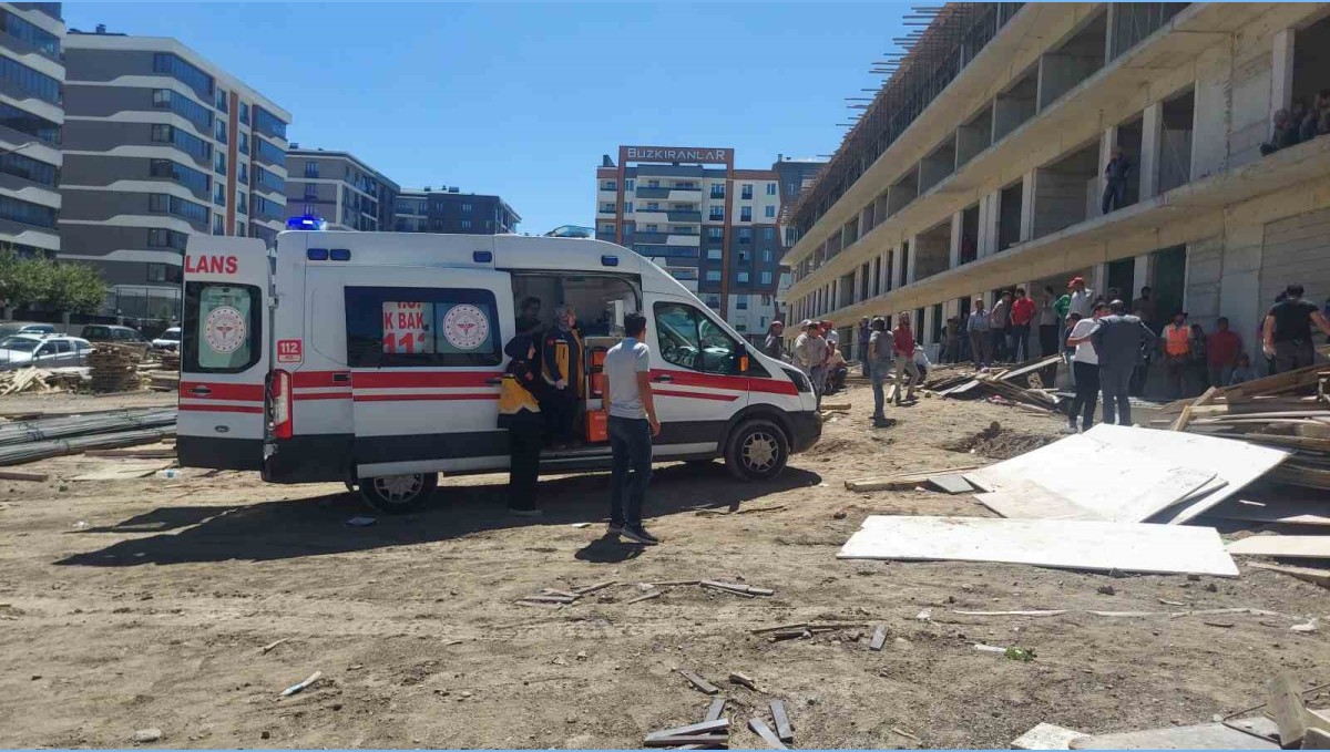 Erzurum'da inşaattan düşen işçi hayatını kaybetti