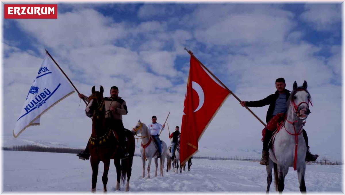 Erzurum'da kar üzerinde cirit keyfi