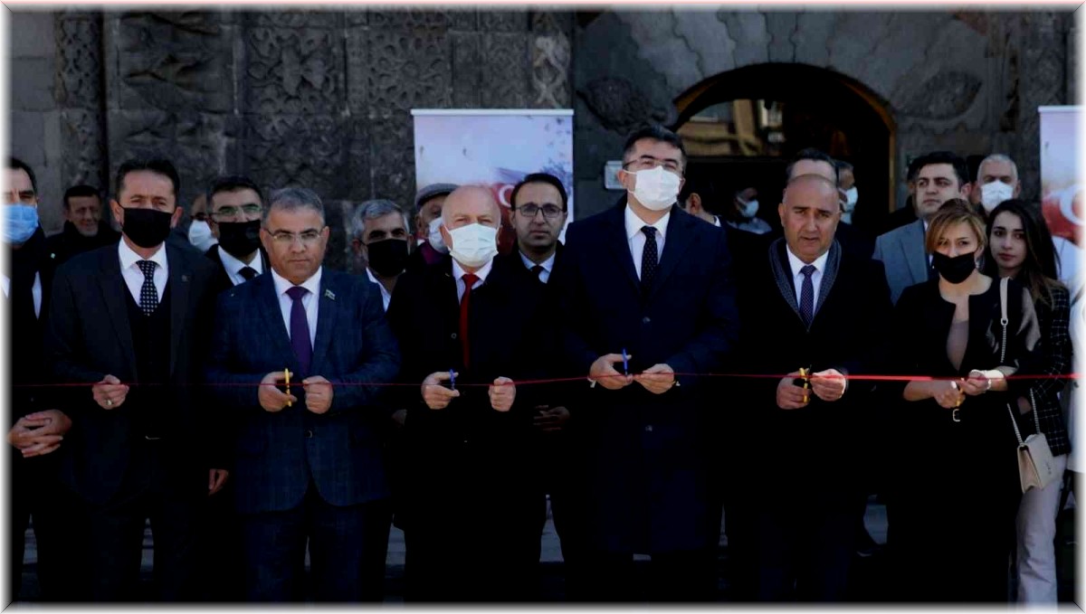 Erzurum'da Karabağ zaferi fotoğraf sergisi