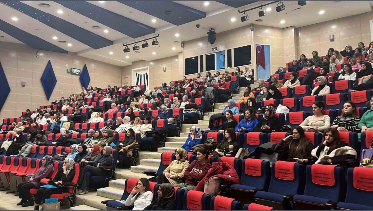 Erzurum'da obstetrik bakımı zirvesi