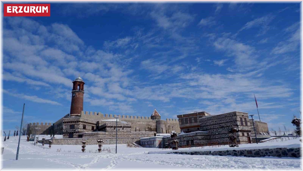 Erzurum'da pazara kadar yağış var