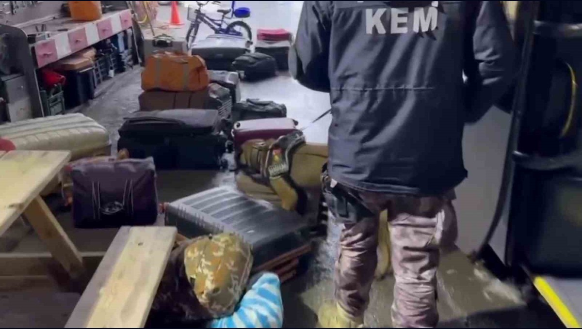 Erzurum'da polisten uyuşturucu operasyonu