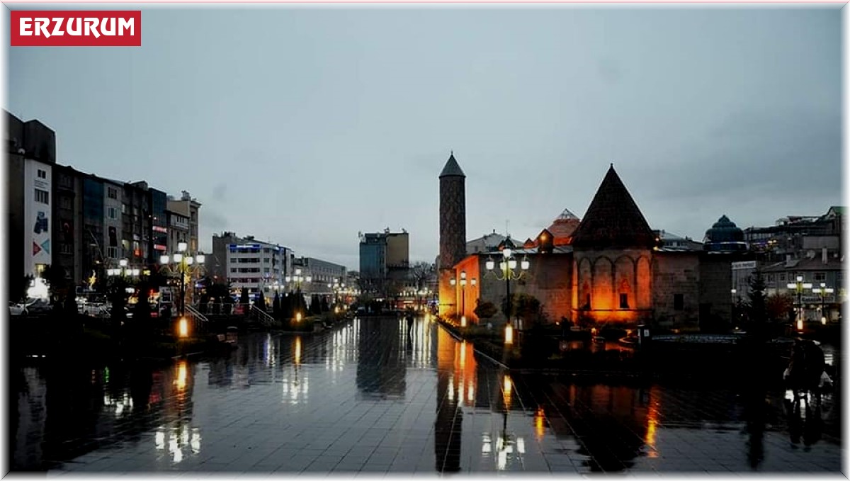 Erzurum'da sağanak ve dolu etkili oldu