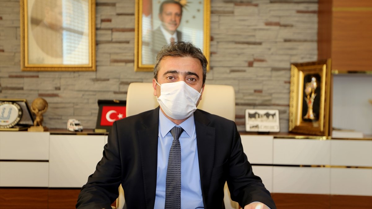 Erzurum'da sağlıkçılar yarından itibaren aşı olacak