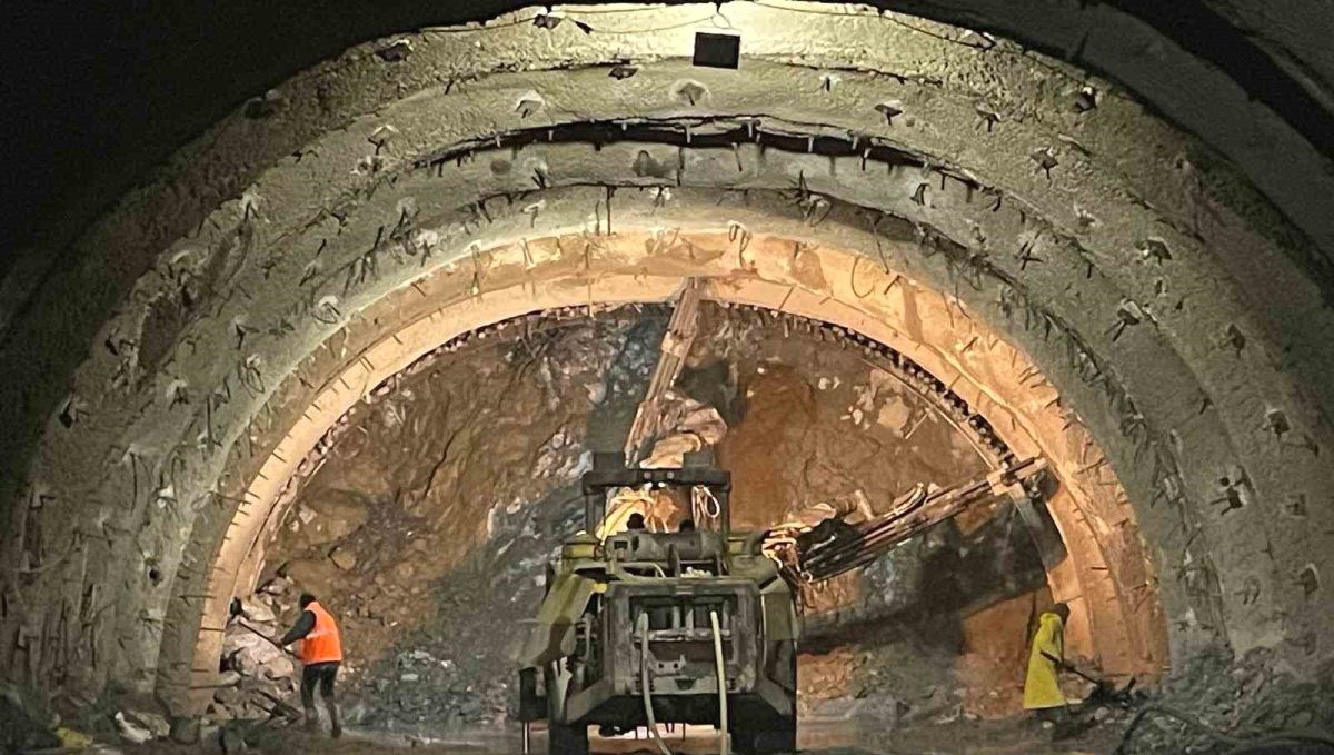 Erzurum'da tünel çalışmaları devam ediyor