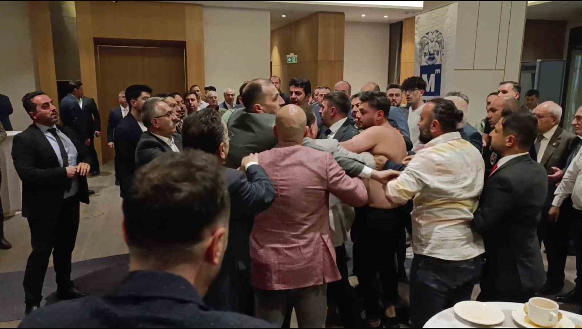 Erzurum'daki seçimde yumruklu kavga