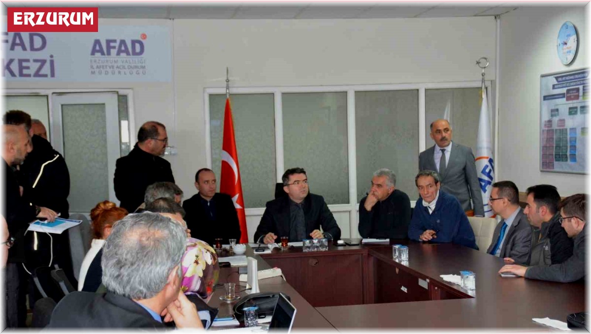 Erzurum'dan 365 personel ve 87 araç, arama kurtarma çalışmalarına destek olmak için deprem bölgelerine gönderildi