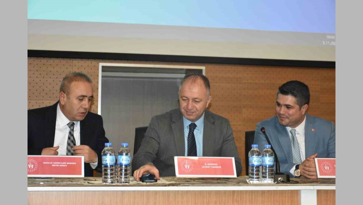 Erzurum GSİM sporda ve gençlikte zirveyi sevdi